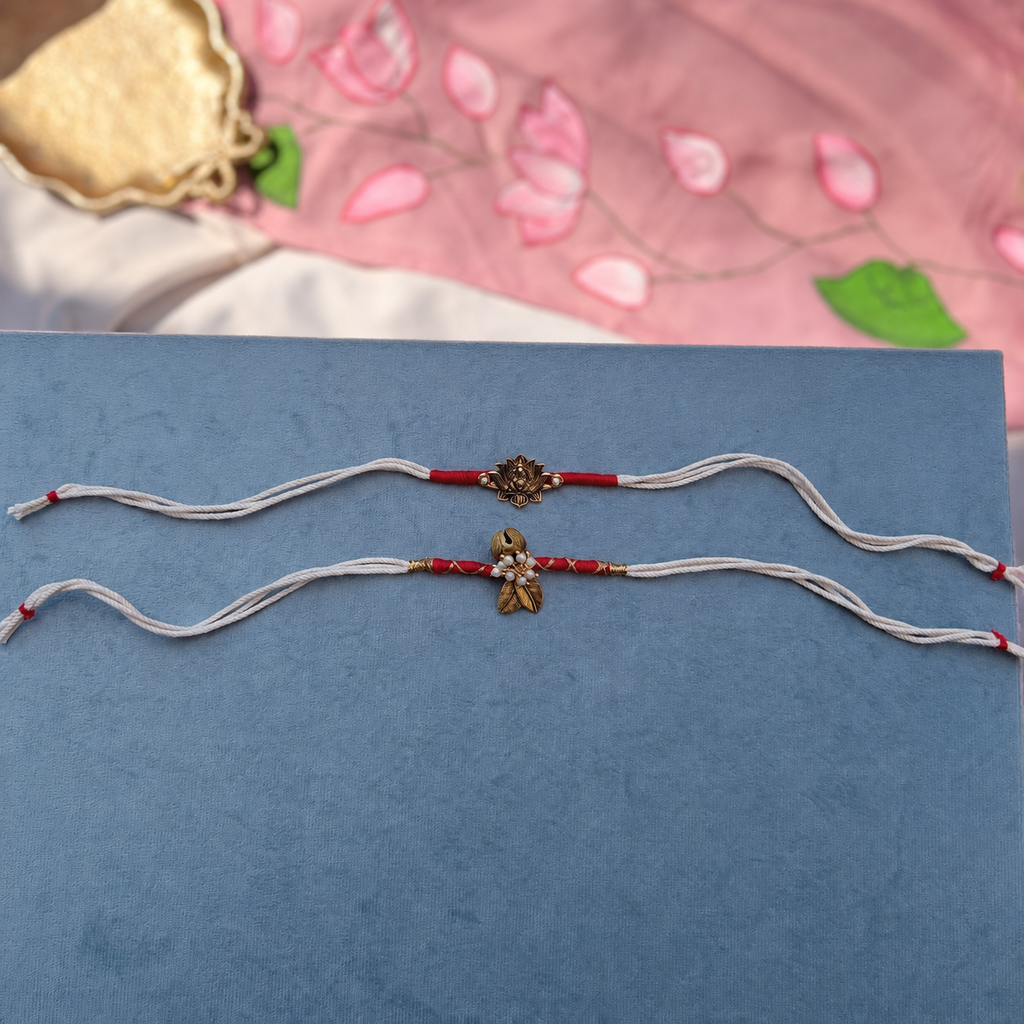 Ganesh Pallav Rakhi Set