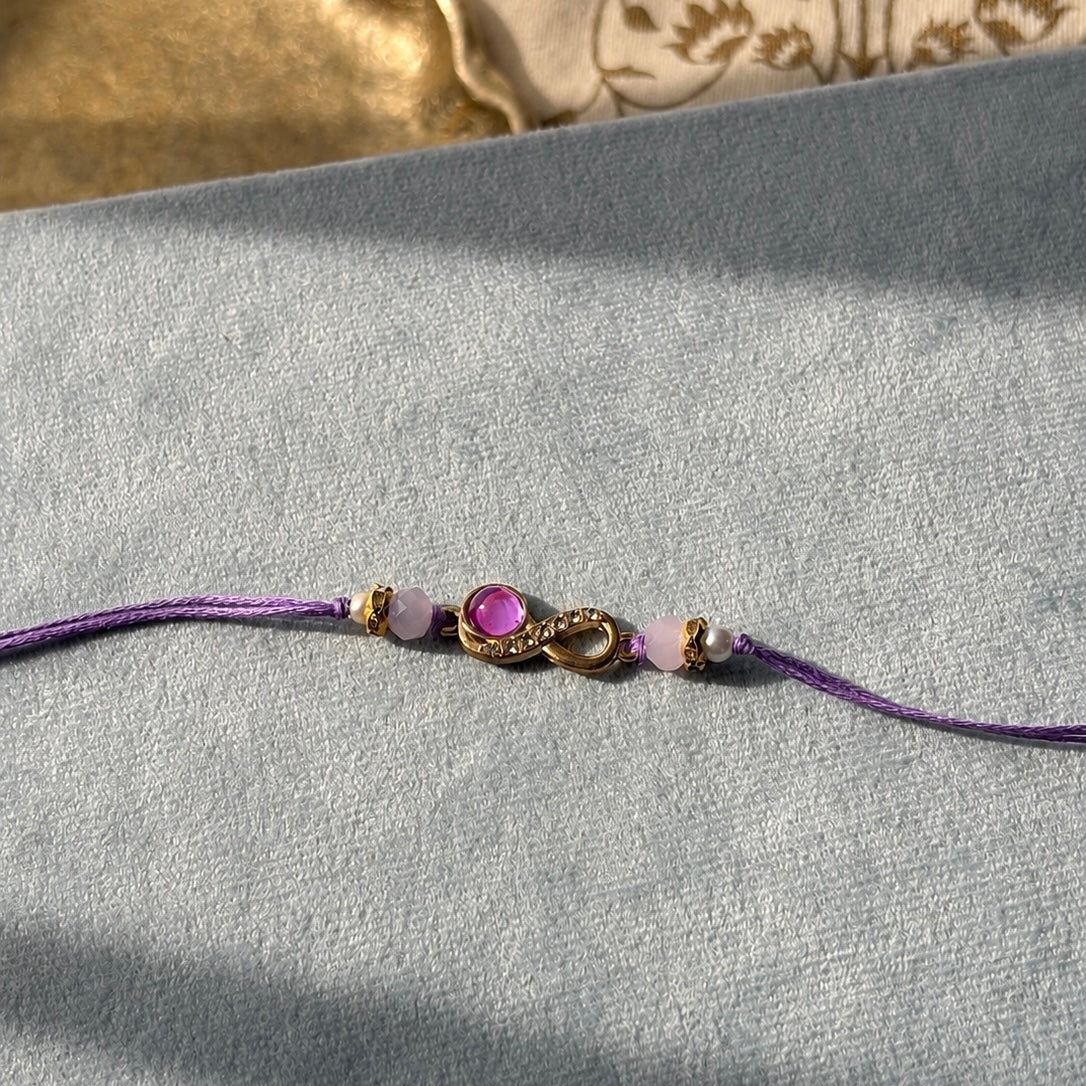 Nazaakat Rakhi
