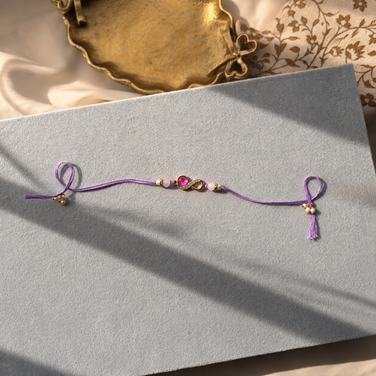 Nazaakat Rakhi