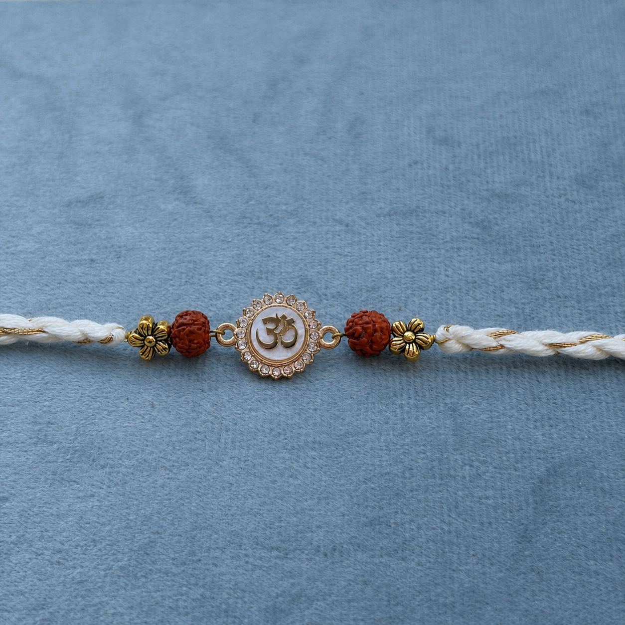 Om Rudra Prabha Rakhi