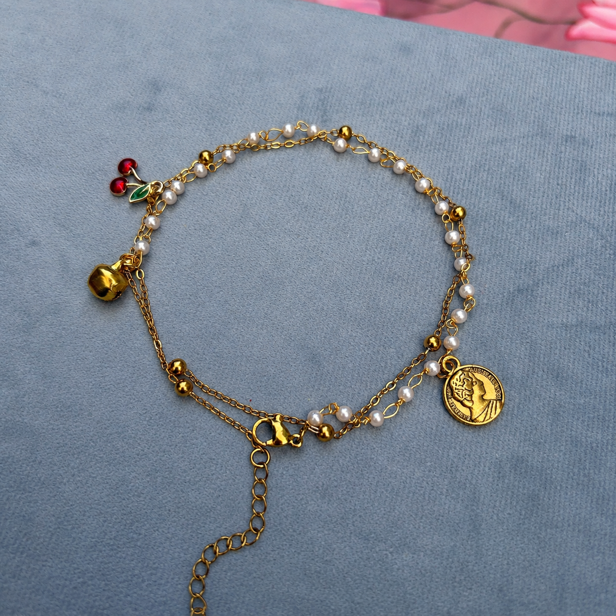 Golden Trinket Bracelet
